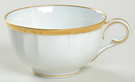 CHF299 Footed Cup