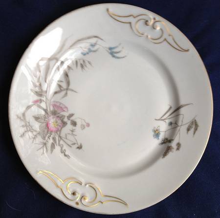 CHF46 Cake Plate