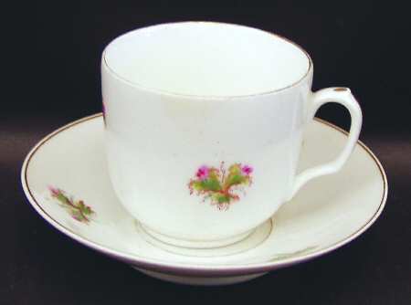 CHF86 Flat Cup & Saucer Set