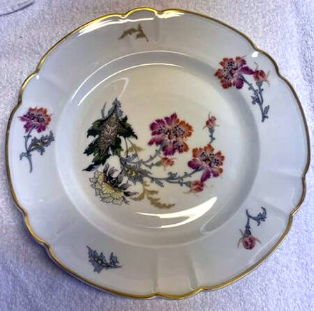 Chinese Thistle Dinner Plate