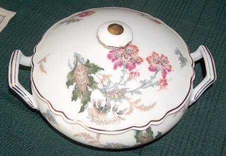 Chinese Thistle Round Covered Vegetable