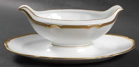 Colette Gold Sauce Boat with Attached Underplate