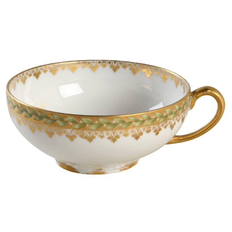 Empire Wreath Flat Cup