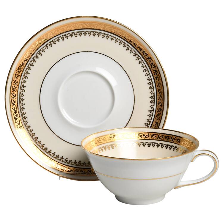 Faisanderie Footed Cup & Saucer Set