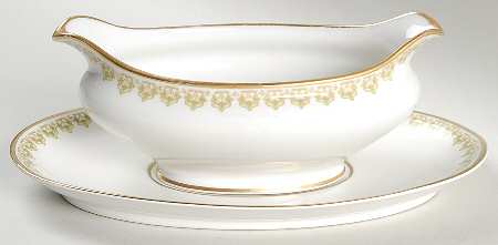 Head 145 Gravy Boat & Underplate