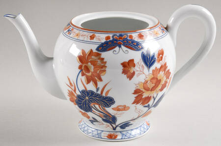 Les Papillons Teapot No Lid