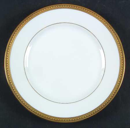 Malmaison Gold Dessert Luncheon Plate