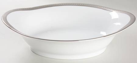 Malmaison Platinum (No Verge) 9" Oval Vegetable Bowl