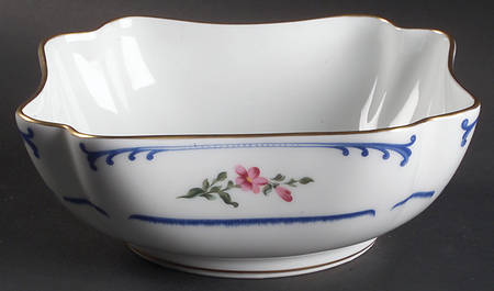 Marjolaine 7" Square Vegetable Bowl