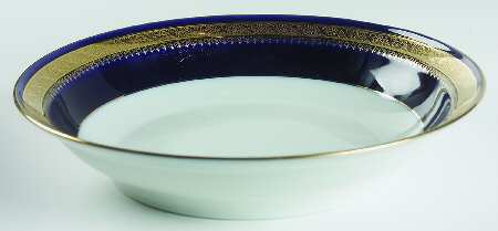 Martine 11" Round Vegetable Bowl