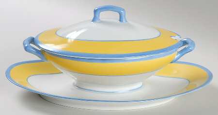 Monet Gravy Boat w/Attached Underplate & Lid