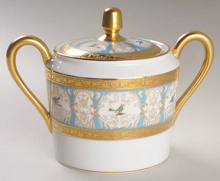 Pompadour Sugar Bowl & Lid
