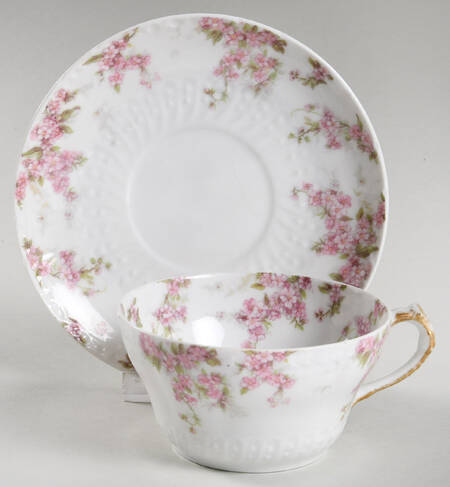 Schleiger 1289 Flat Cup & Saucer Set