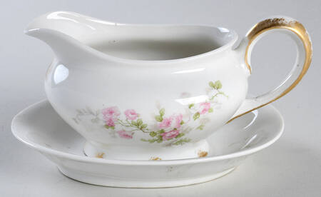 Schleiger 1314 Individual Gravy Boat & Plate