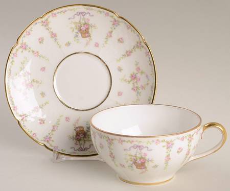 Schleiger 1337 Flat Cup & Saucer Set