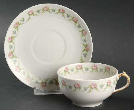 Schleiger 1348 Flat Cup & Saucer Set