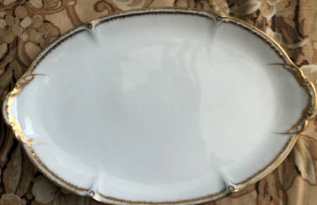 Schleiger 182 14" Oval Serving Platter