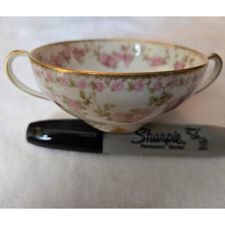 Schleiger 195G (Center Design) Cream Soup Bowl