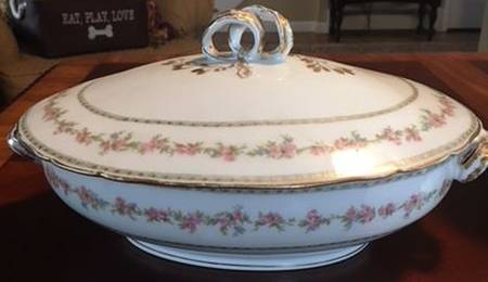 Schleiger 400 Oval Covered Vegetable