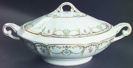 Symphonia Oval Covered Vegetable