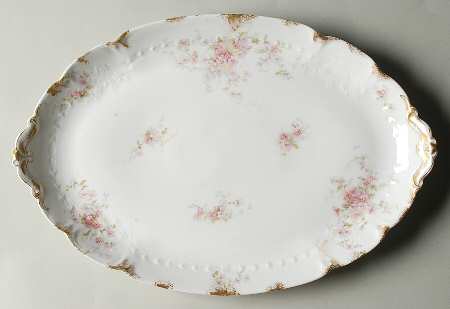 The Trocadero 14" Oval Serving Platter
