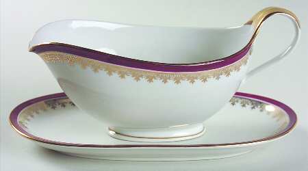 Chateau Gravy Boat & Underplate