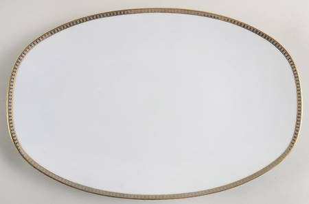 Royal Command 14" Oval Serving Platter by Chalfonte