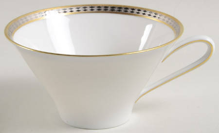 Royal Command Flat Cup