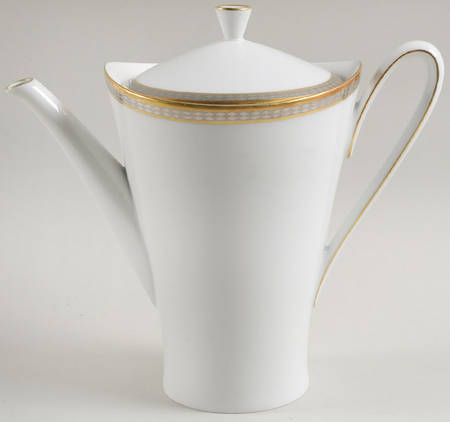 Royal Command Mini Coffee Pot & Lid