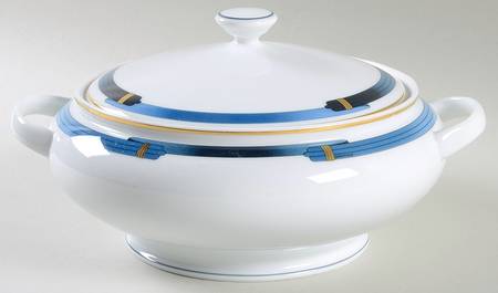 Iriana Bleu Round Covered Vegetable