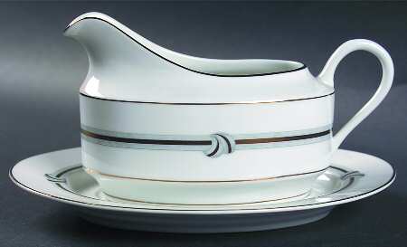 Rubanea Grey Gravy Boat & Underplate