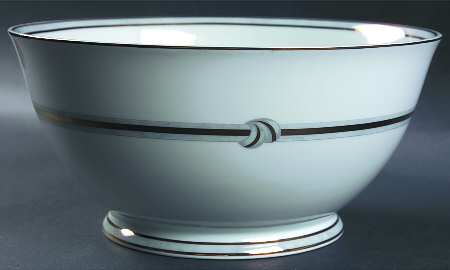 Rubanea Grey 9" Salad Serving Bowl