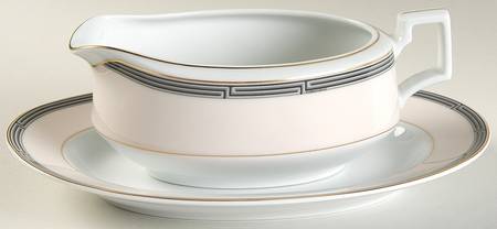 Tiriada Gravy Boat & Underplate