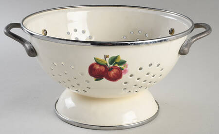 Apples (Casuals) Metal Colander