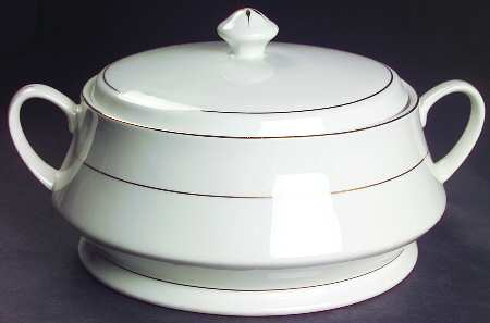 Elegant Round Covered Vegetable