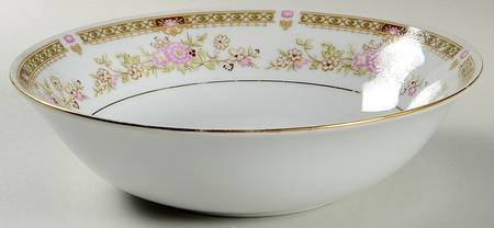 Gigi 9" Round Vegetable Bowl