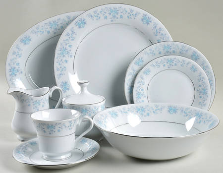 Helen 45 Piece Starter Set