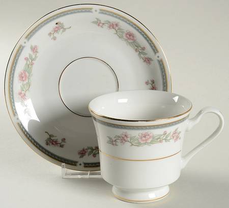 Irene Footed Cup & Saucer Set