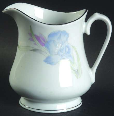 Lily Creamer