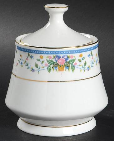 Nancy Sugar Bowl & Lid