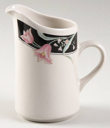 Serena (White Background) Creamer