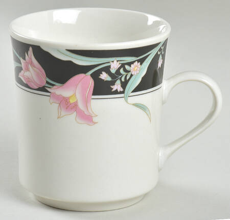 Serena (White Background) Flat Cup