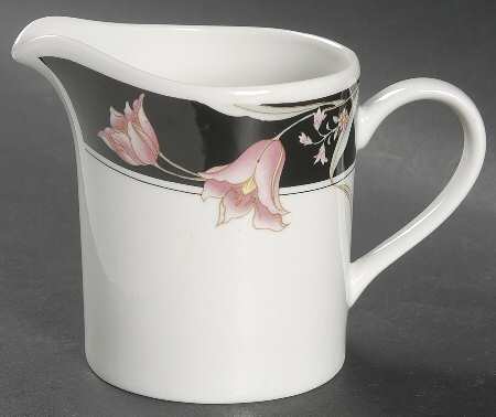 Serena (White Background) Creamer