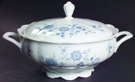 Bavarian Blue Round Covered Vegetable by Christina
