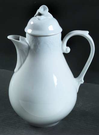 Batalha White Coffee Pot & Lid
