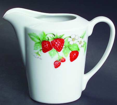 Berry Orchard Creamer