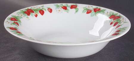 Berry Orchard 9" Round Vegetable Bowl