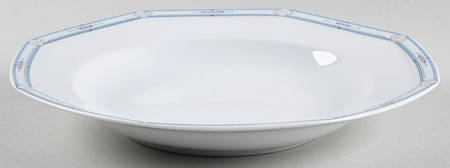 Classic Shell Large Rim Soup Bowl