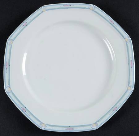 Classic Shell Salad Plate