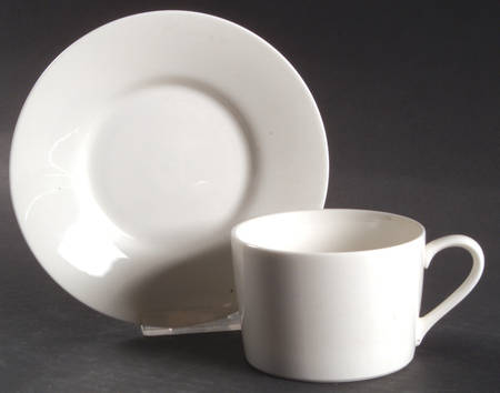 Cosmopolitan White Flat Cup & Saucer Set